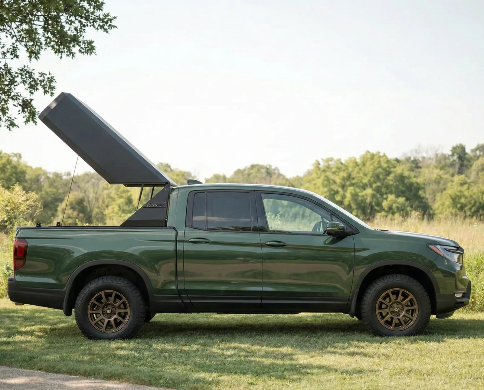 Black River Matrix GT aluminum truck topper with the lid lifted open